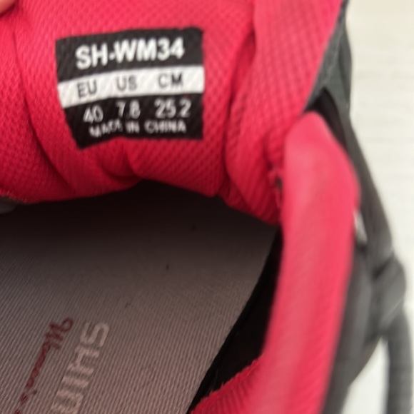 Shimano Pedaling dynamics spin shoes size 40 black and red - Picture 3 of 7